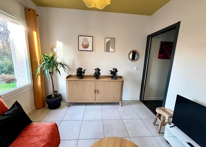 T2 Neuf Rdc, Terrasse, Parking Prive, Calme Апартаменты