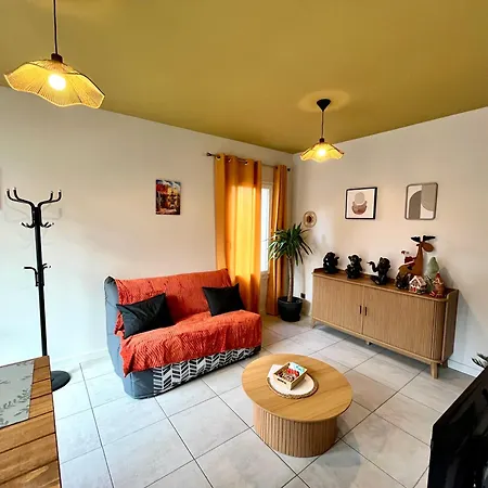 Apartmán T2 Neuf Rdc, Terrasse, Parking Prive, Calme *