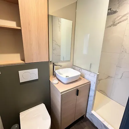 아파트 T2 Neuf Rdc, Terrasse, Parking Prive, Calme Charnecles